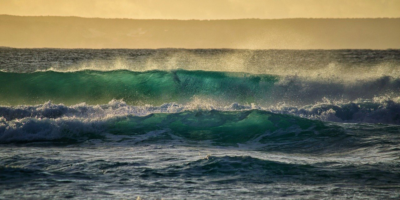 Wellen im Ozean