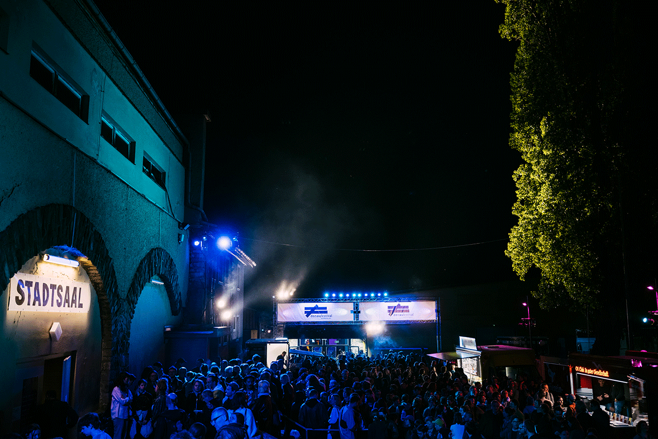 Location des Donaufestivals draußen