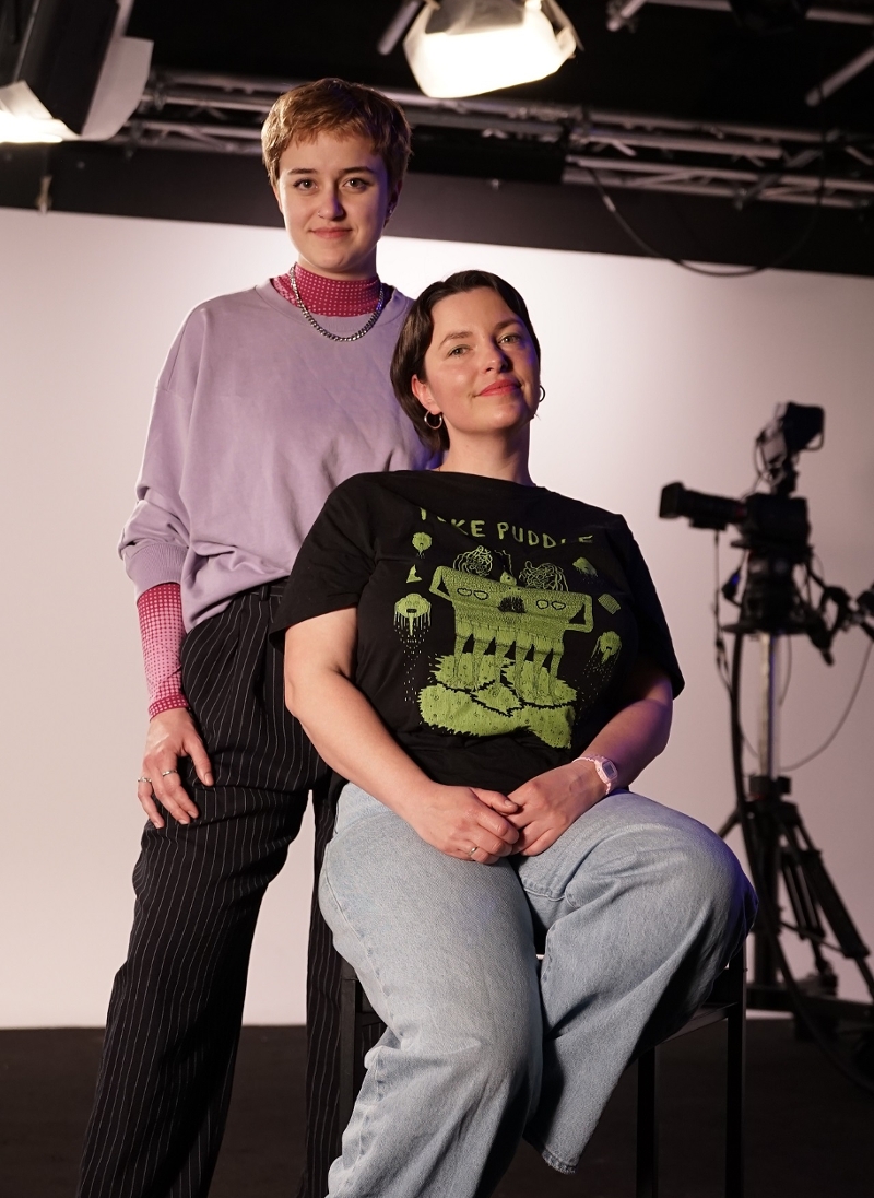 Künstlerin Lisa Kainz und Filmemacherin Sophia Hochedlinger leiten das Youki Festival.