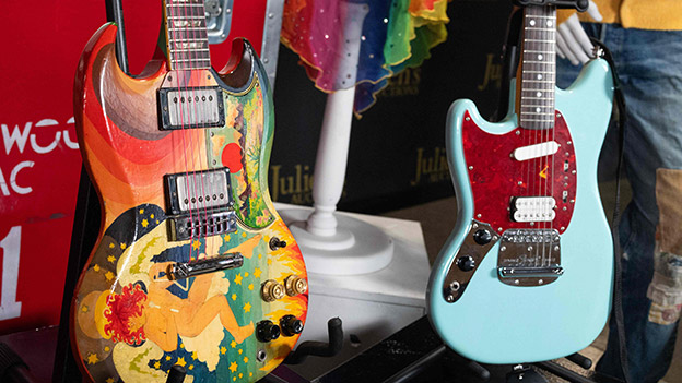 Gitarren von Eric Clapton und Kurt Cobain