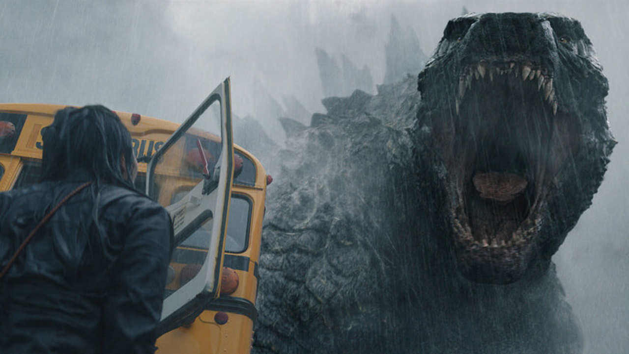 Bild aus "Monarch: Legacy of Monsters": Godzilla reißt das Maul auf.