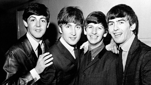 Schwarz-weiß-Foto der Beatles 1963